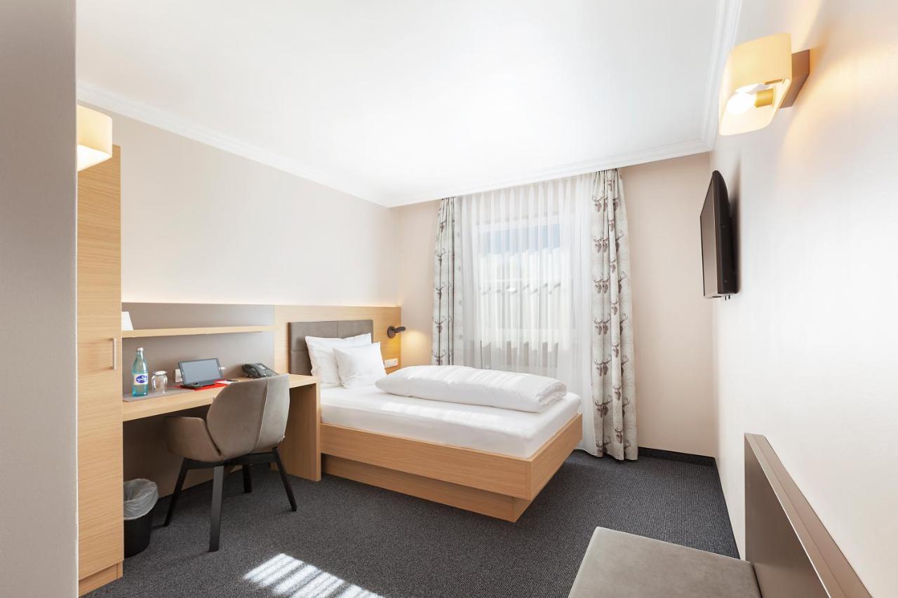 Landgasthof Hotel Gentner Nuremberg Extérieur photo