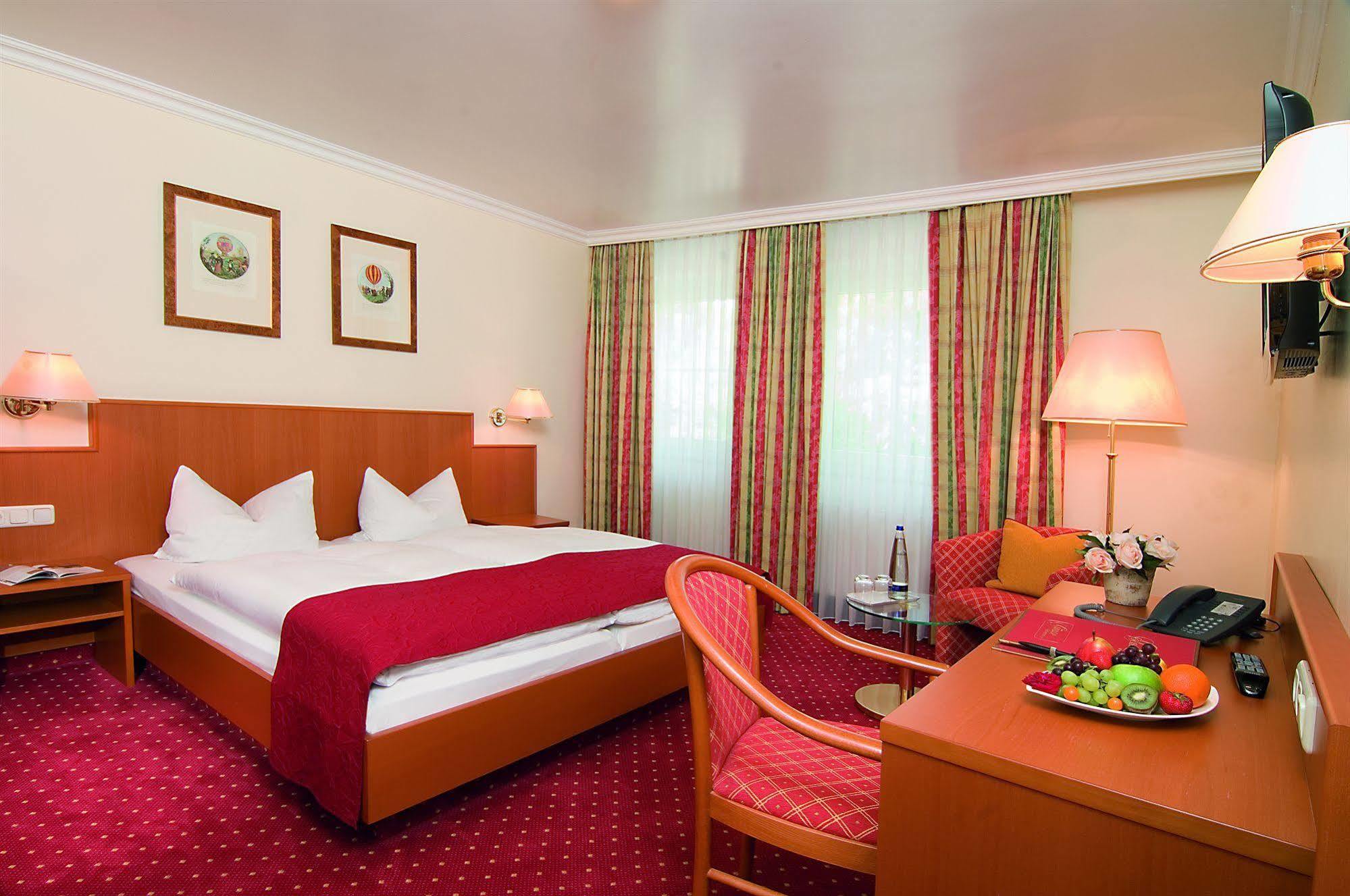 Landgasthof Hotel Gentner Nuremberg Extérieur photo